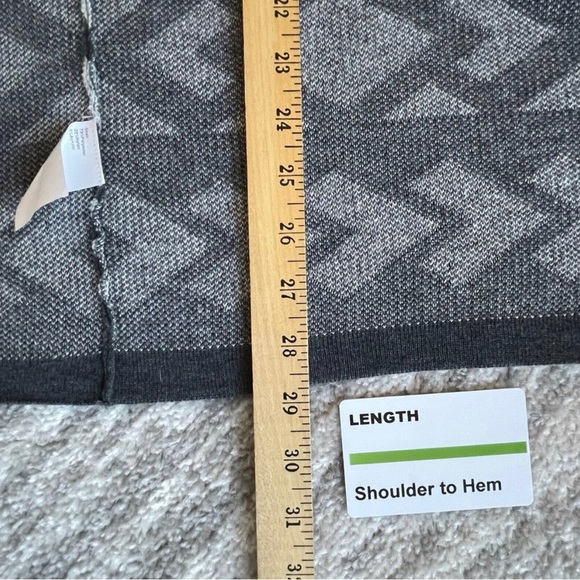 Weekend by Suzanne Betro Wrap Sweater Top Women Size L/XL Knit Gray Dark Gray - Picture 4 of 5